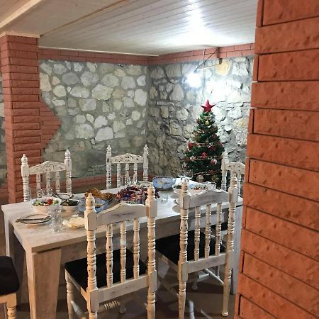 Hostel Family Kutaisi Eksteriør bilde
